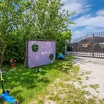 Willow Private Pool Apartman Marčana