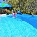 Apartman Willow Private Pool